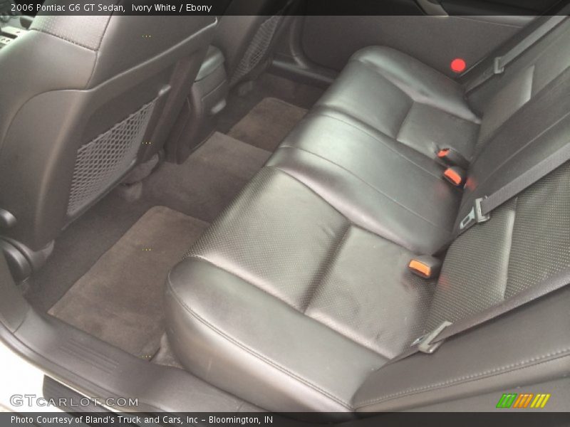 Rear Seat of 2006 G6 GT Sedan