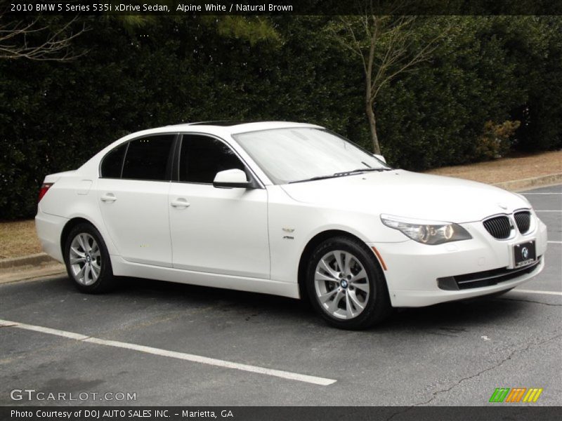 Alpine White / Natural Brown 2010 BMW 5 Series 535i xDrive Sedan