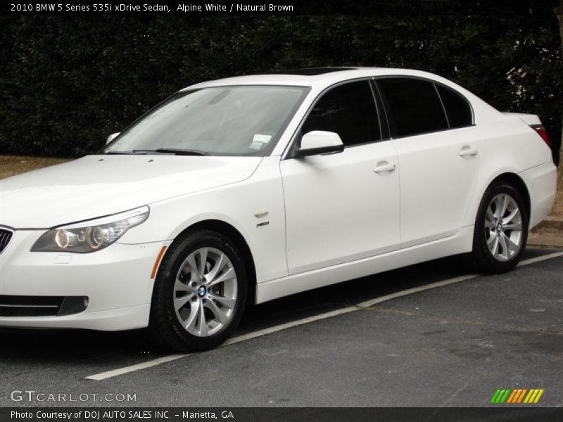 Alpine White / Natural Brown 2010 BMW 5 Series 535i xDrive Sedan