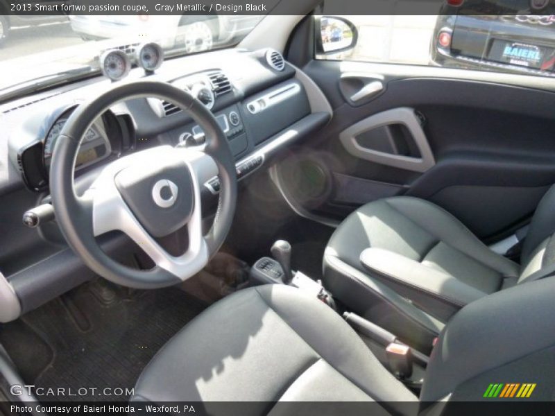 Gray Metallic / Design Black 2013 Smart fortwo passion coupe