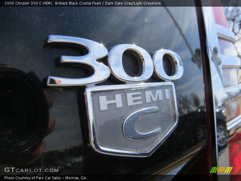 Brilliant Black Crystal Pearl / Dark Slate Gray/Light Graystone 2006 Chrysler 300 C HEMI