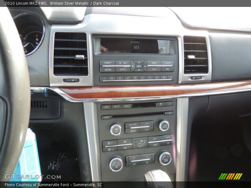 Brilliant Silver Metallic / Dark Charcoal 2010 Lincoln MKZ FWD