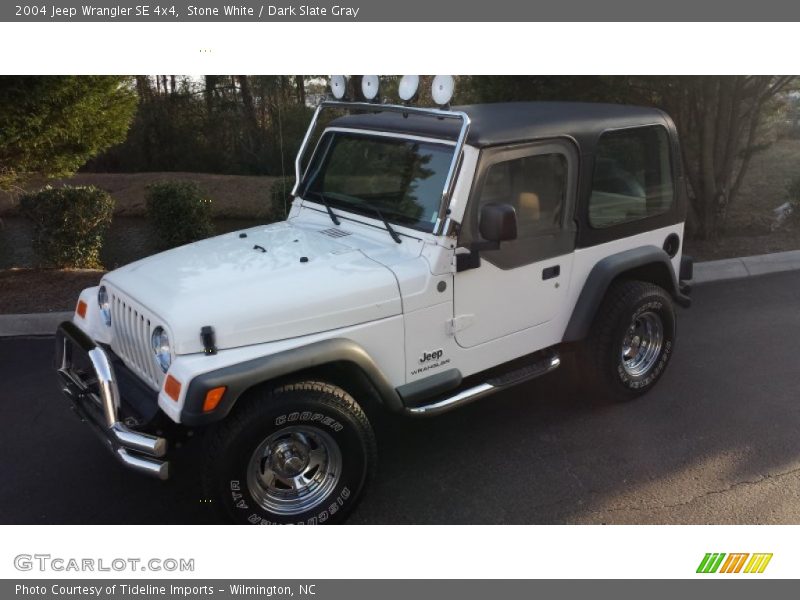 Stone White / Dark Slate Gray 2004 Jeep Wrangler SE 4x4