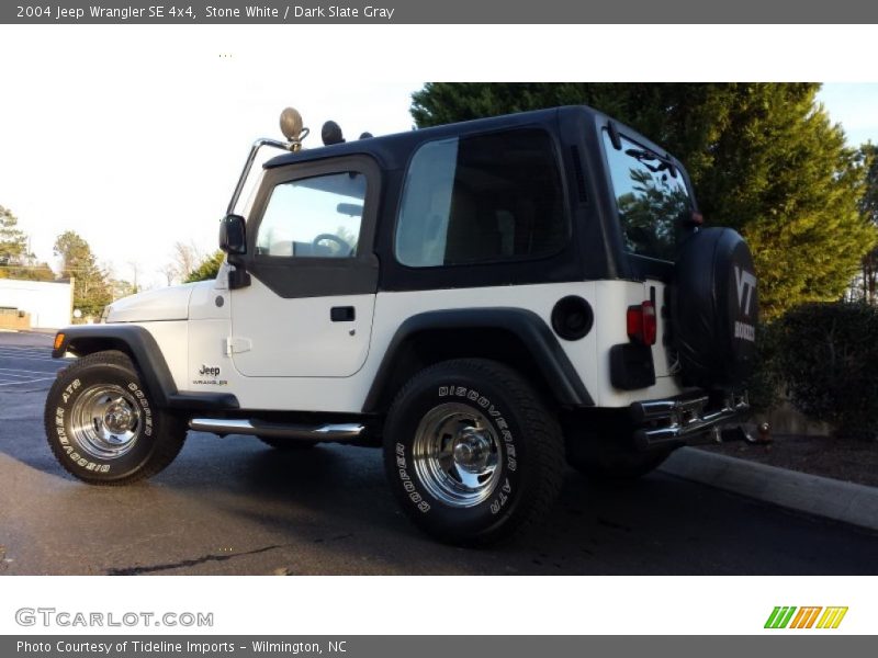 Stone White / Dark Slate Gray 2004 Jeep Wrangler SE 4x4