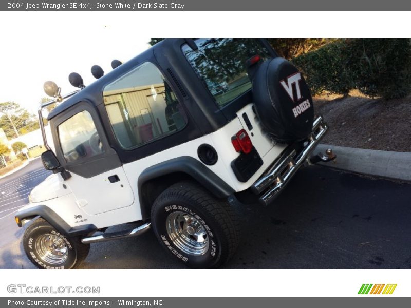Stone White / Dark Slate Gray 2004 Jeep Wrangler SE 4x4