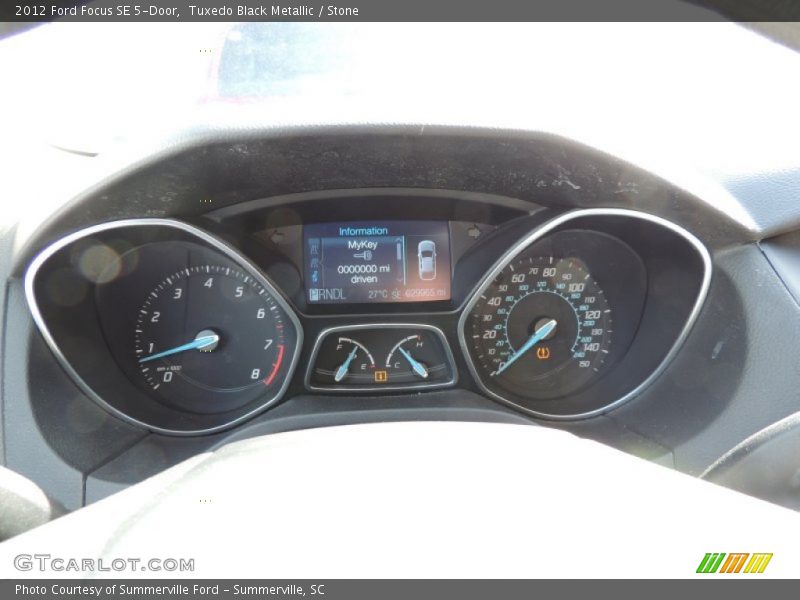 Tuxedo Black Metallic / Stone 2012 Ford Focus SE 5-Door