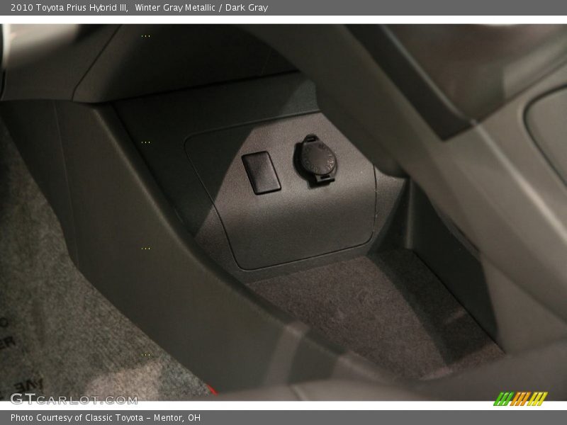 Winter Gray Metallic / Dark Gray 2010 Toyota Prius Hybrid III