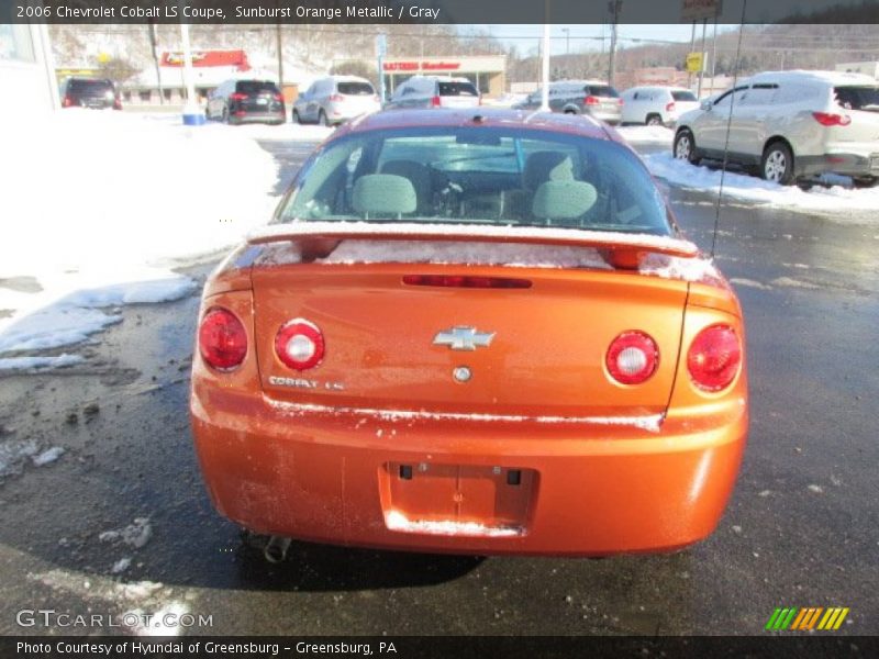 Sunburst Orange Metallic / Gray 2006 Chevrolet Cobalt LS Coupe