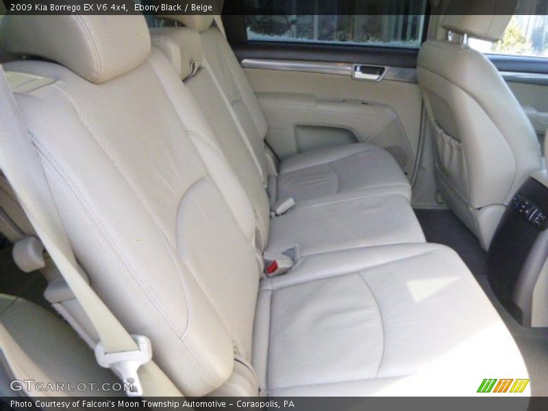 Ebony Black / Beige 2009 Kia Borrego EX V6 4x4
