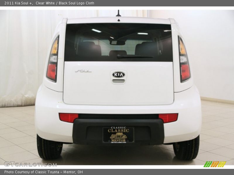 Clear White / Black Soul Logo Cloth 2011 Kia Soul +