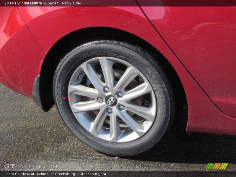 Red / Gray 2014 Hyundai Elantra SE Sedan
