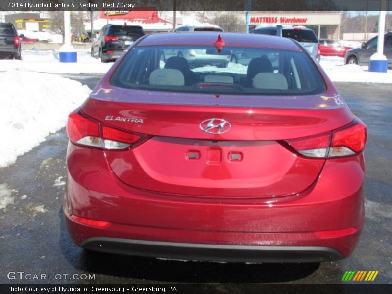 Red / Gray 2014 Hyundai Elantra SE Sedan
