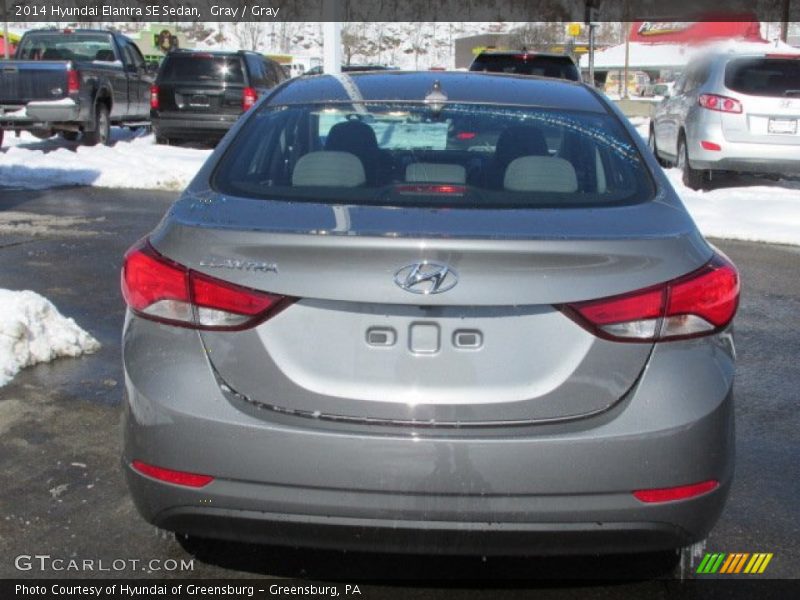 Gray / Gray 2014 Hyundai Elantra SE Sedan