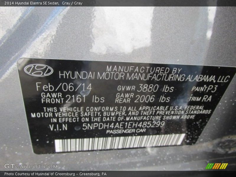 Gray / Gray 2014 Hyundai Elantra SE Sedan