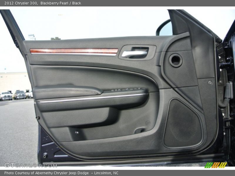 Blackberry Pearl / Black 2012 Chrysler 300