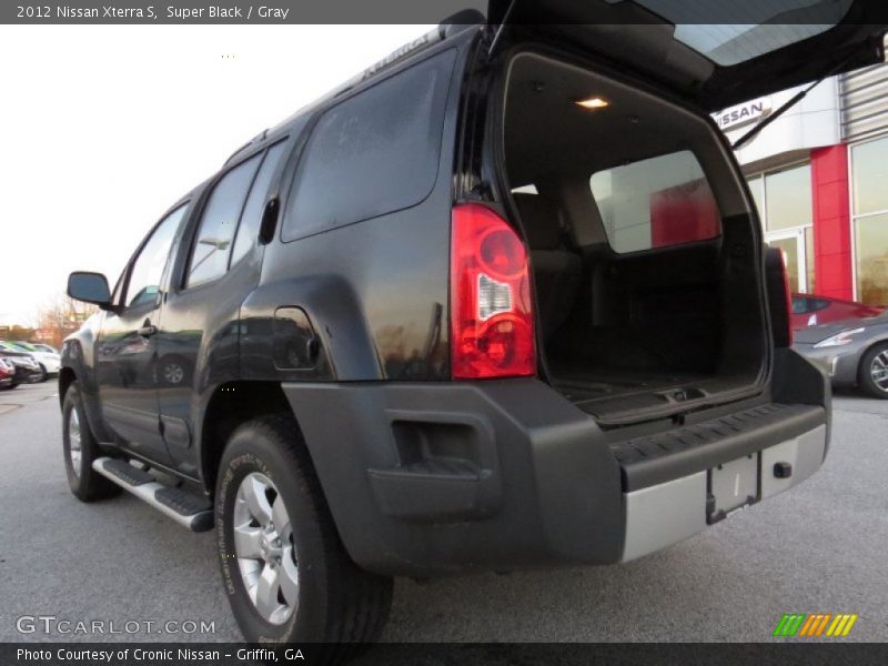 Super Black / Gray 2012 Nissan Xterra S