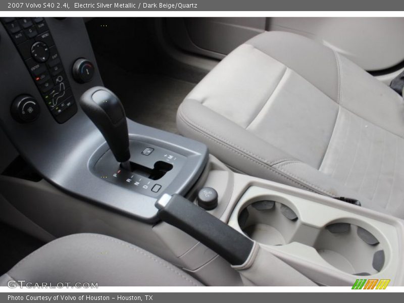 Electric Silver Metallic / Dark Beige/Quartz 2007 Volvo S40 2.4i