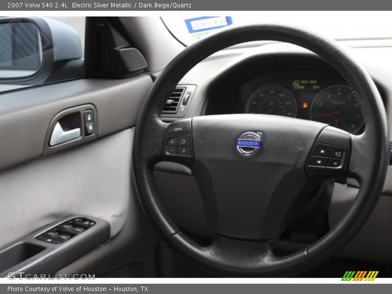 Electric Silver Metallic / Dark Beige/Quartz 2007 Volvo S40 2.4i