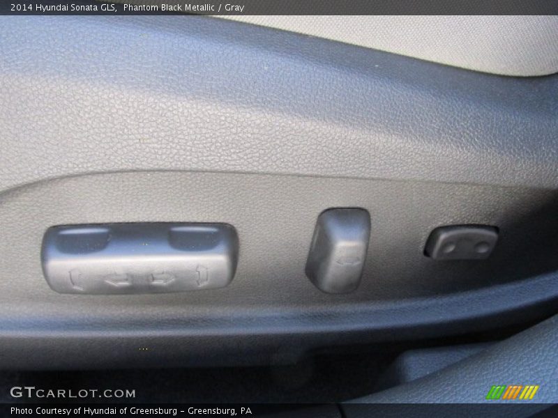 Phantom Black Metallic / Gray 2014 Hyundai Sonata GLS