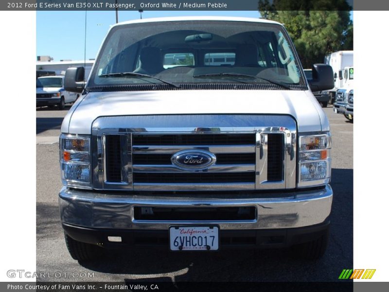 Oxford White / Medium Pebble 2012 Ford E Series Van E350 XLT Passenger