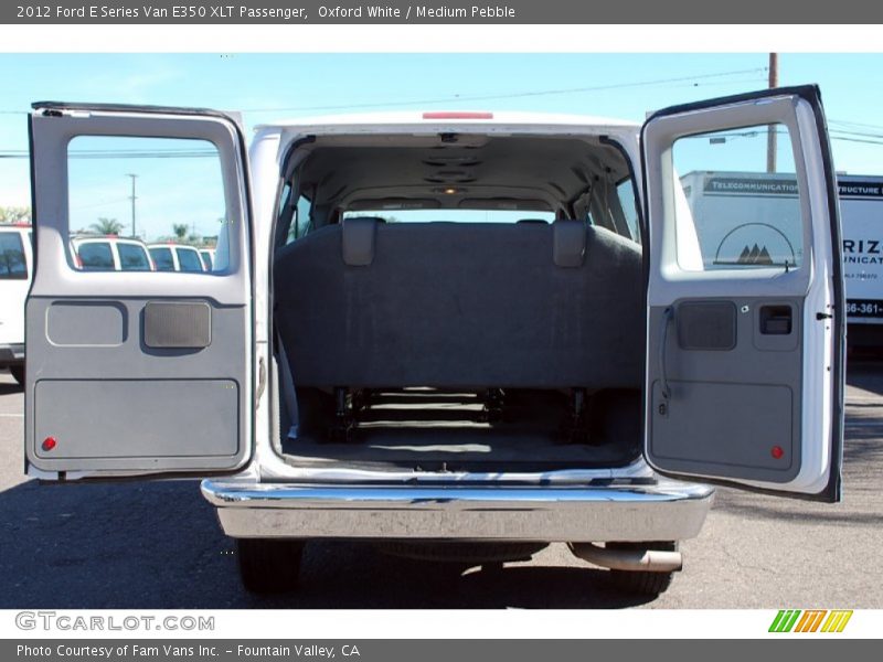 Oxford White / Medium Pebble 2012 Ford E Series Van E350 XLT Passenger