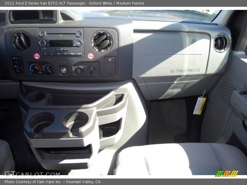Oxford White / Medium Pebble 2012 Ford E Series Van E350 XLT Passenger