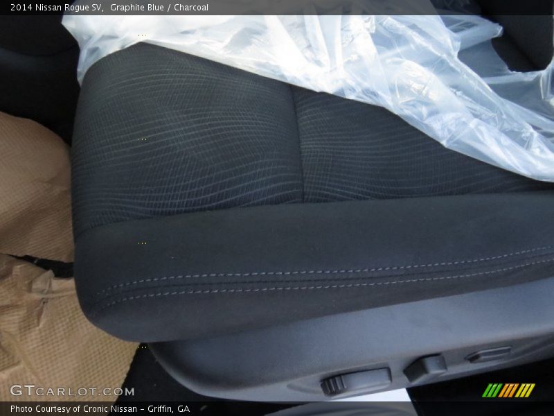 Graphite Blue / Charcoal 2014 Nissan Rogue SV
