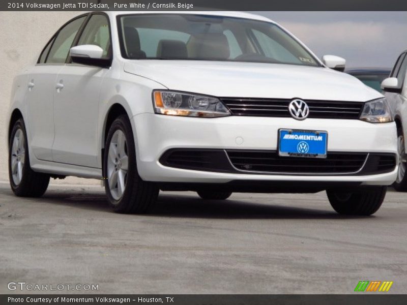 Pure White / Cornsilk Beige 2014 Volkswagen Jetta TDI Sedan