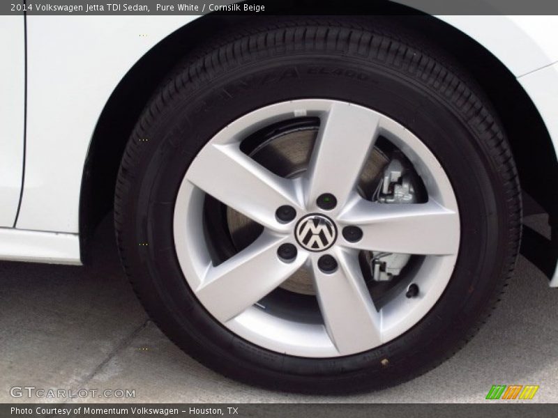 Pure White / Cornsilk Beige 2014 Volkswagen Jetta TDI Sedan
