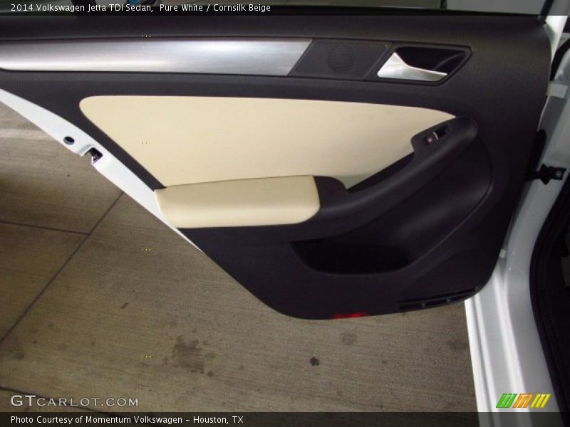 Pure White / Cornsilk Beige 2014 Volkswagen Jetta TDI Sedan