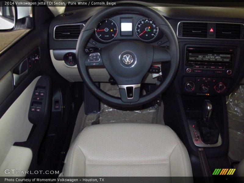 Pure White / Cornsilk Beige 2014 Volkswagen Jetta TDI Sedan