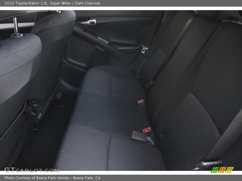 Super White / Dark Charcoal 2010 Toyota Matrix 1.8
