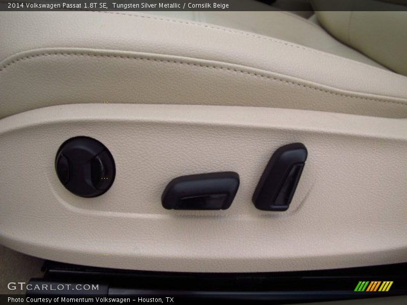Tungsten Silver Metallic / Cornsilk Beige 2014 Volkswagen Passat 1.8T SE