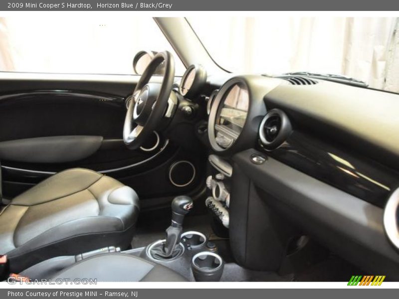 Horizon Blue / Black/Grey 2009 Mini Cooper S Hardtop