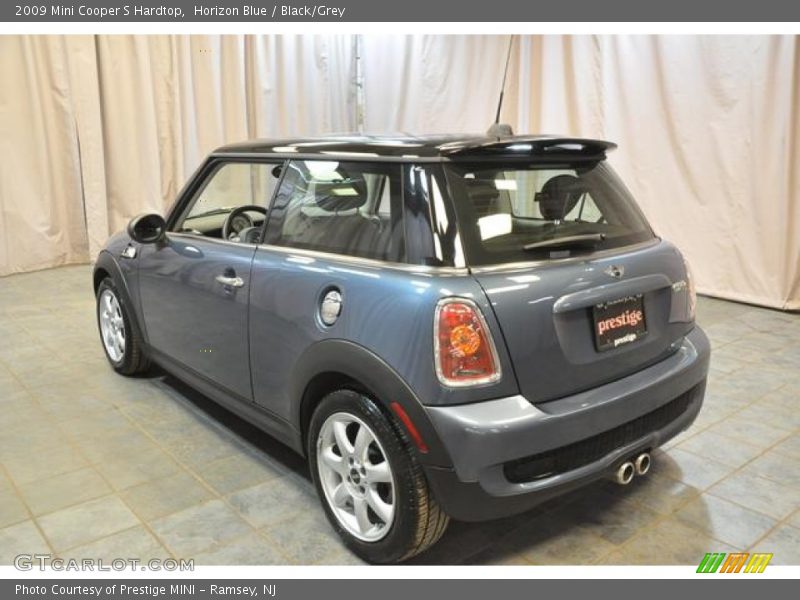 Horizon Blue / Black/Grey 2009 Mini Cooper S Hardtop