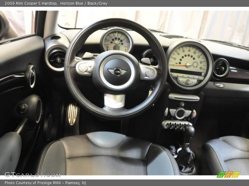 Horizon Blue / Black/Grey 2009 Mini Cooper S Hardtop