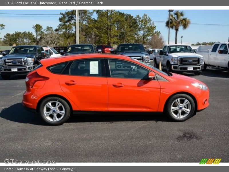 Race Red / Charcoal Black 2014 Ford Focus SE Hatchback