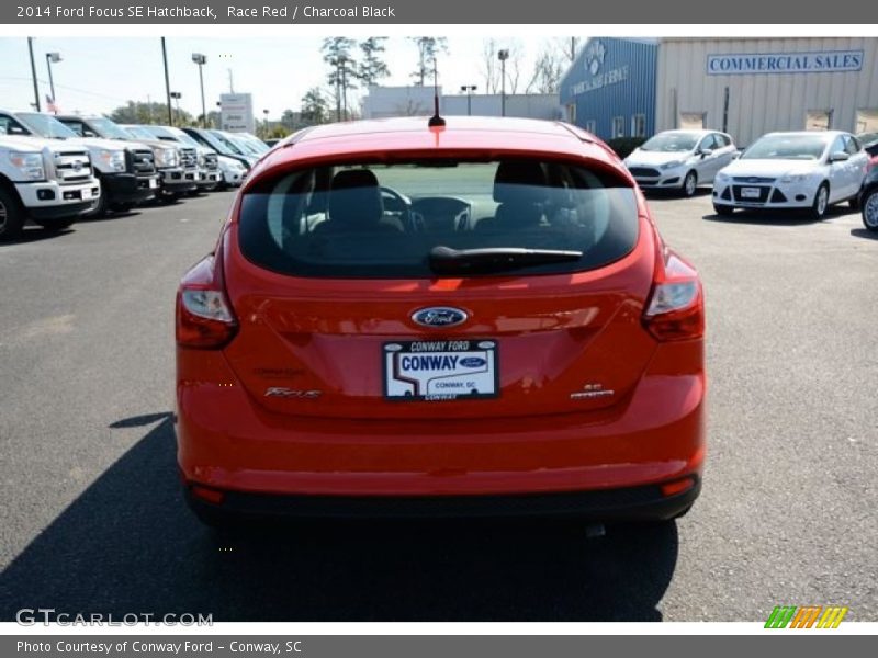 Race Red / Charcoal Black 2014 Ford Focus SE Hatchback