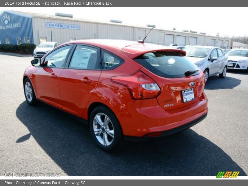 Race Red / Charcoal Black 2014 Ford Focus SE Hatchback