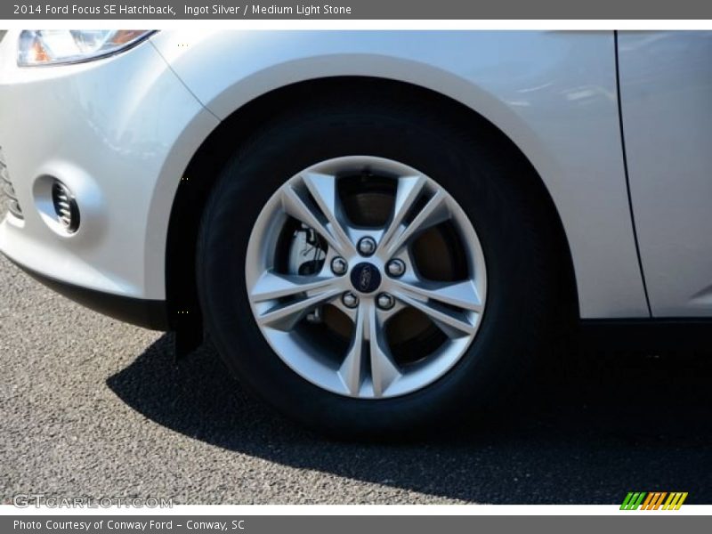 Ingot Silver / Medium Light Stone 2014 Ford Focus SE Hatchback