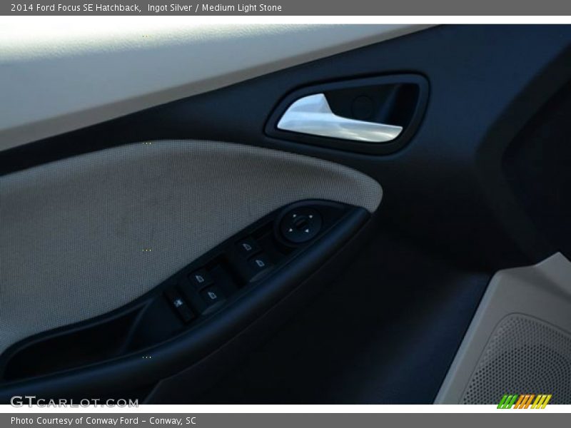 Ingot Silver / Medium Light Stone 2014 Ford Focus SE Hatchback