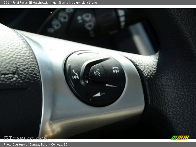 Ingot Silver / Medium Light Stone 2014 Ford Focus SE Hatchback