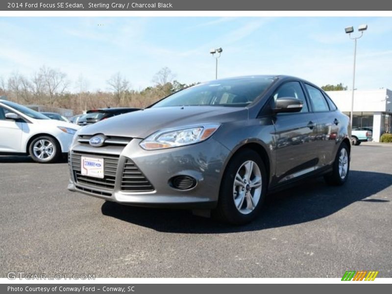 Sterling Gray / Charcoal Black 2014 Ford Focus SE Sedan
