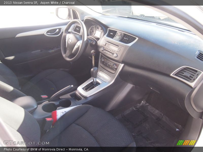 Aspen White / Charcoal 2013 Nissan Sentra SR