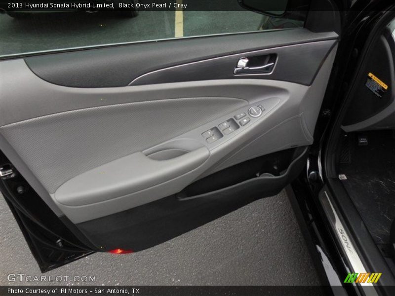 Black Onyx Pearl / Gray 2013 Hyundai Sonata Hybrid Limited