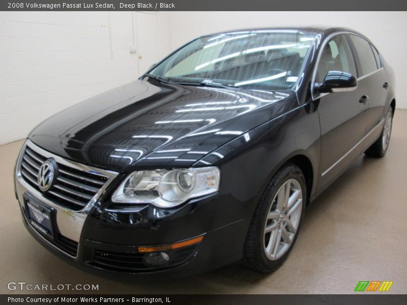 Deep Black / Black 2008 Volkswagen Passat Lux Sedan