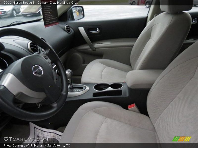 Gotham Gray Metallic / Gray 2011 Nissan Rogue S