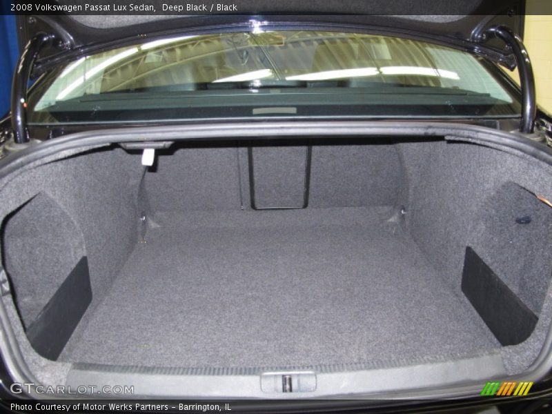 Deep Black / Black 2008 Volkswagen Passat Lux Sedan