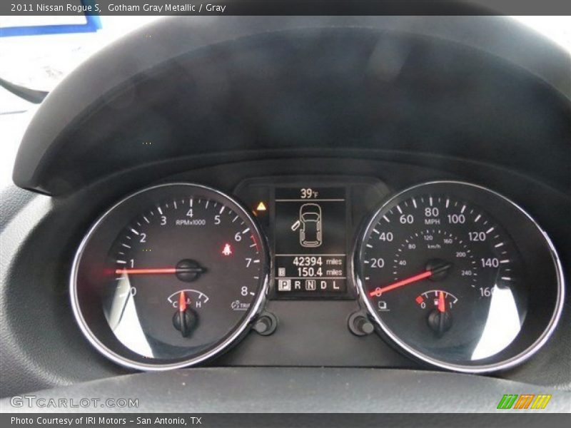 Gotham Gray Metallic / Gray 2011 Nissan Rogue S