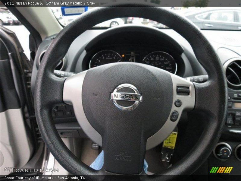 Gotham Gray Metallic / Gray 2011 Nissan Rogue S